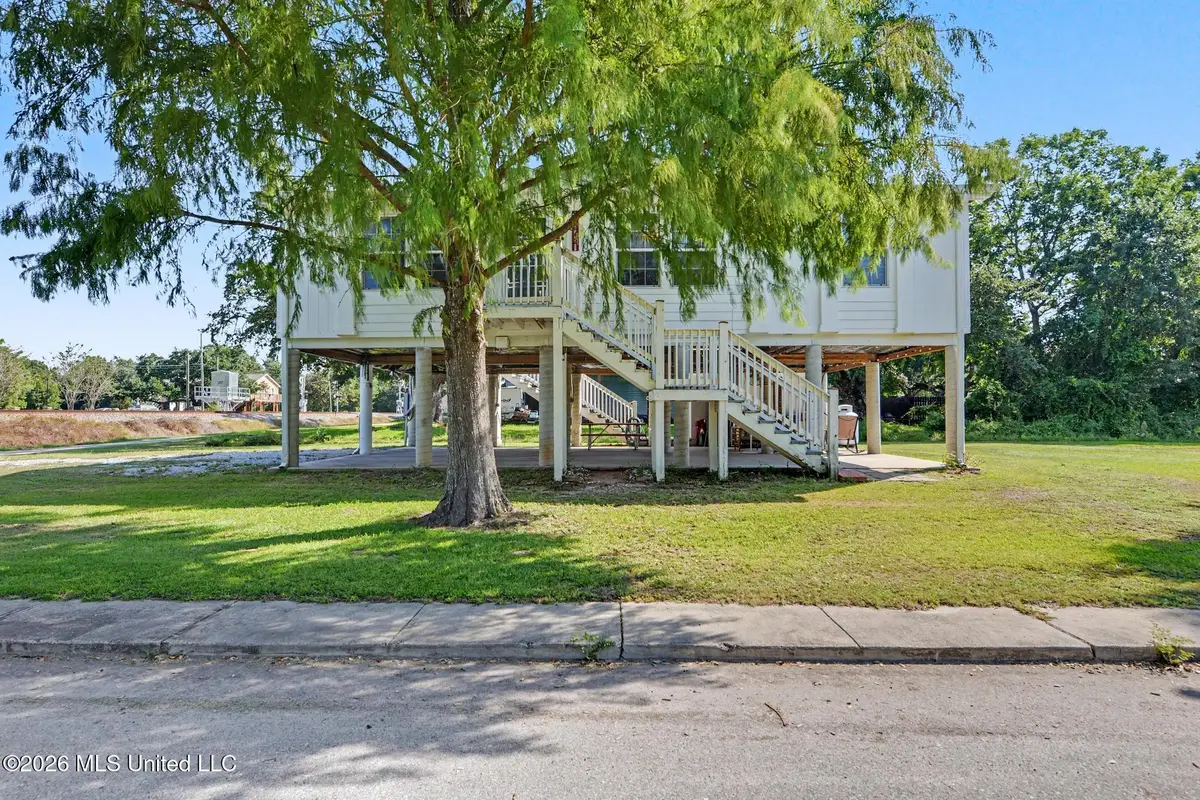 242 Woodman Avenue, Pass Christian, MS 39571 - #1