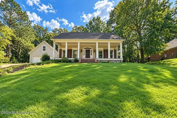 111 Newport Circle, Clinton, MS 39056