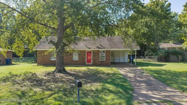 5161 Crestwood Cove, Horn Lake, MS 38637
