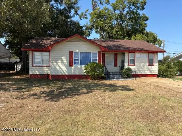 602 Linden Avenue, Greenwood, MS 38930 - #1