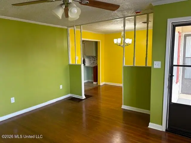 602 Linden Avenue, Greenwood, MS 38930 - #3