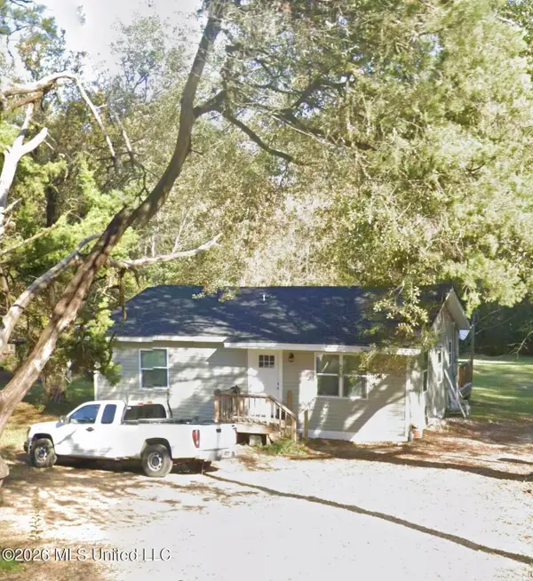 220 Hobby Farms Road, Clinton, MS 39056