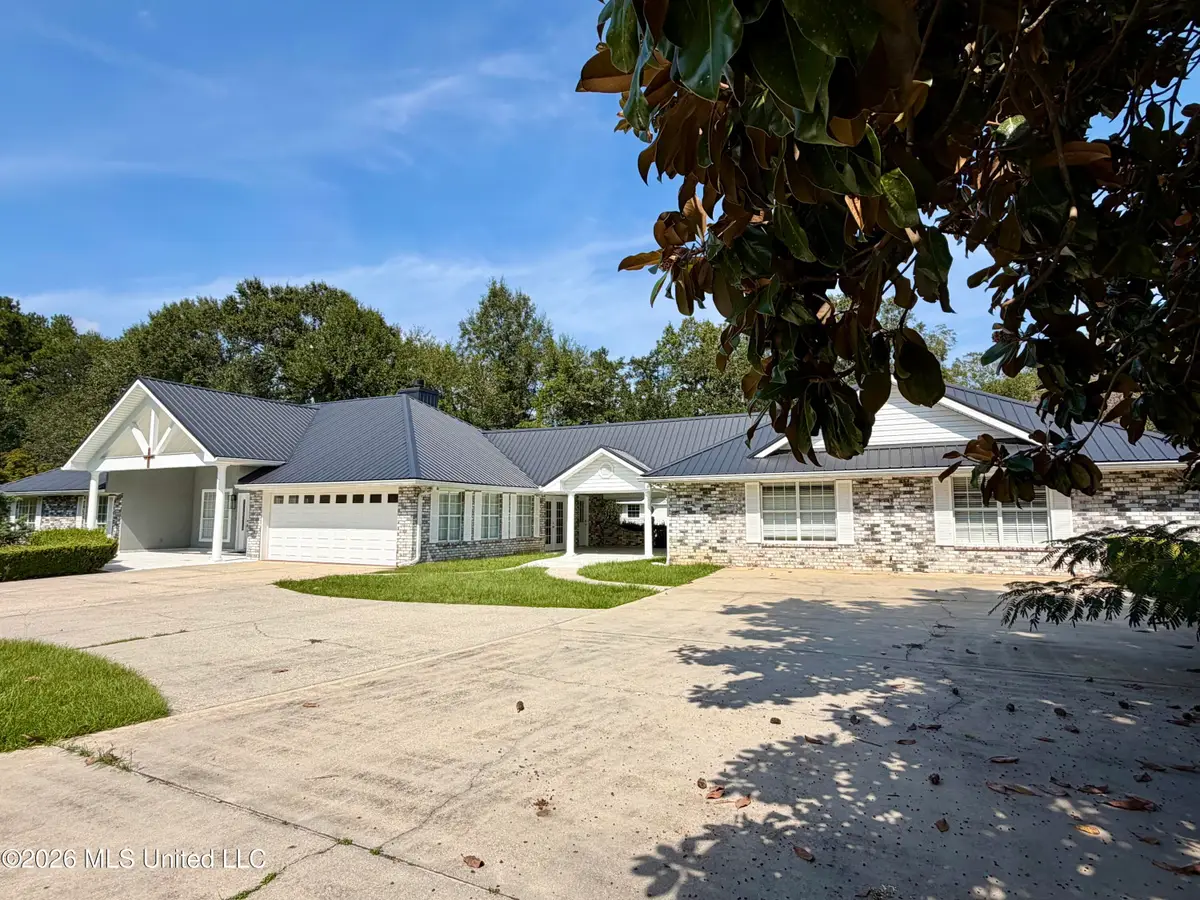 39 Oak Allee Drive, Picayune, MS 39466 - #1
