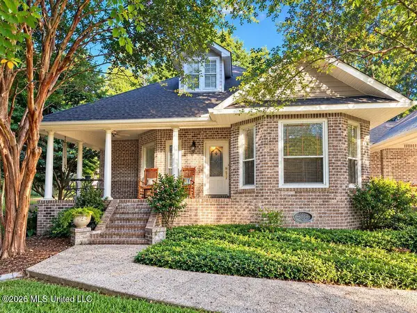 16 Timber Creek Drive, Picayune, MS 39466