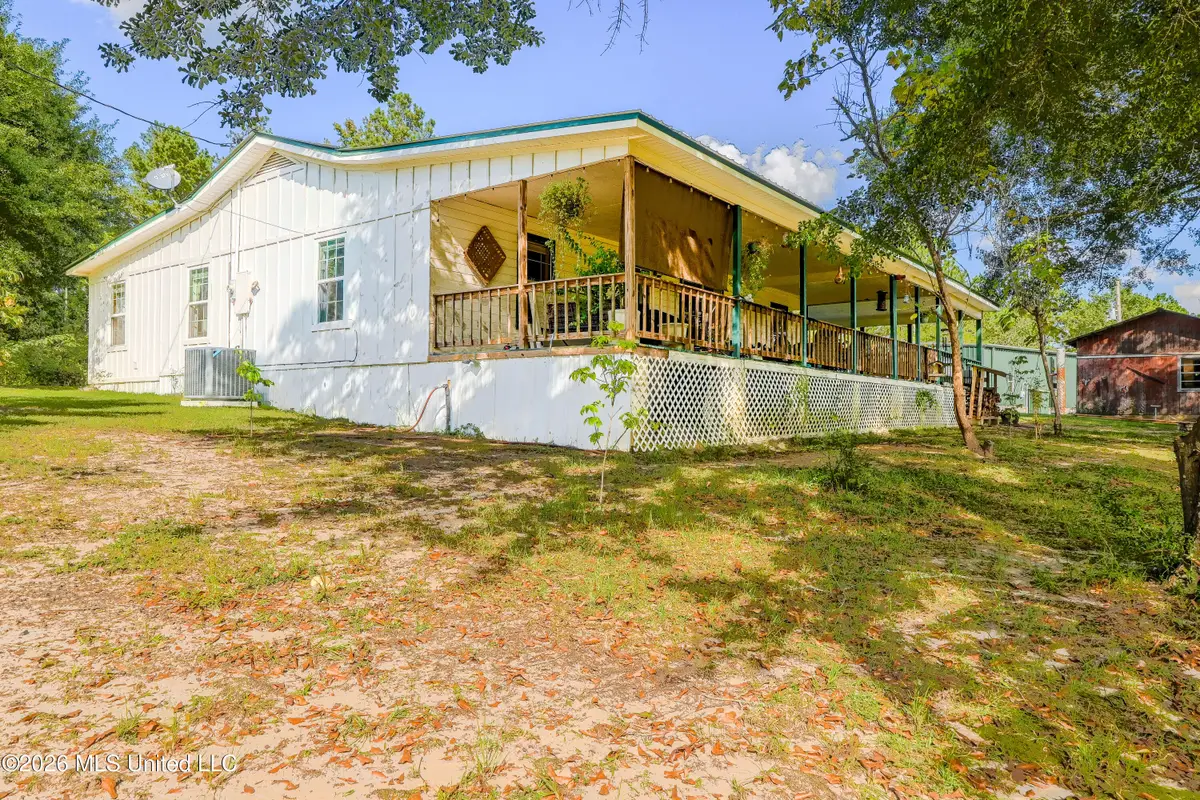 213 Sand Spring Loop, Leakesville, MS 39451 - #1