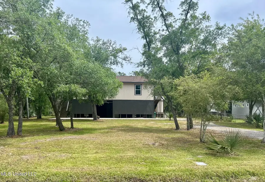 5142 1st Avenue, Bay Saint Louis, MS 39520 - #2