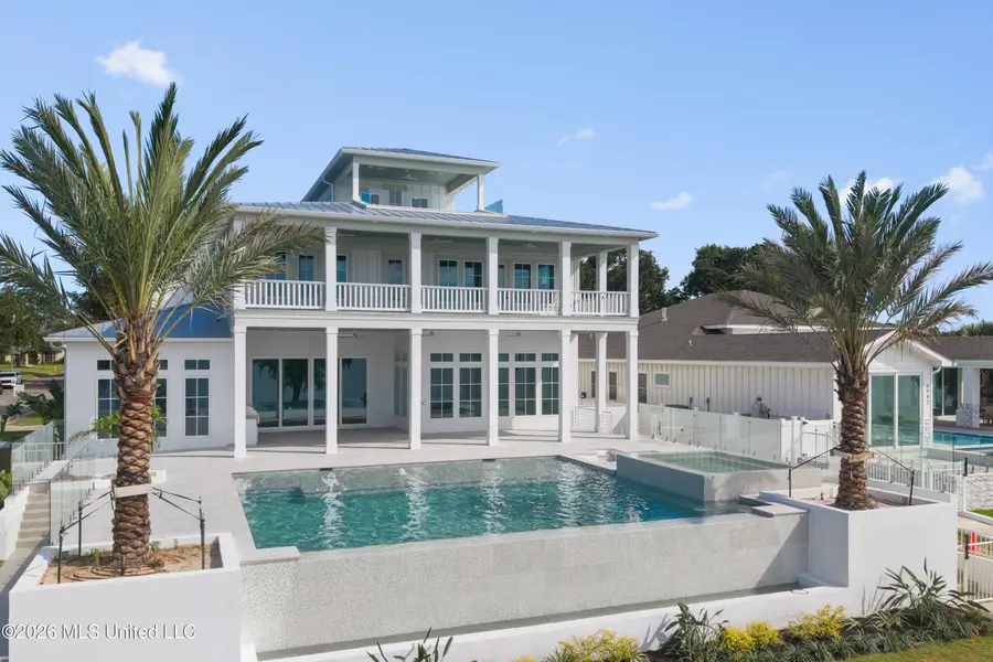 1936 Beach Drive, Gulfport, MS 39507 - #2
