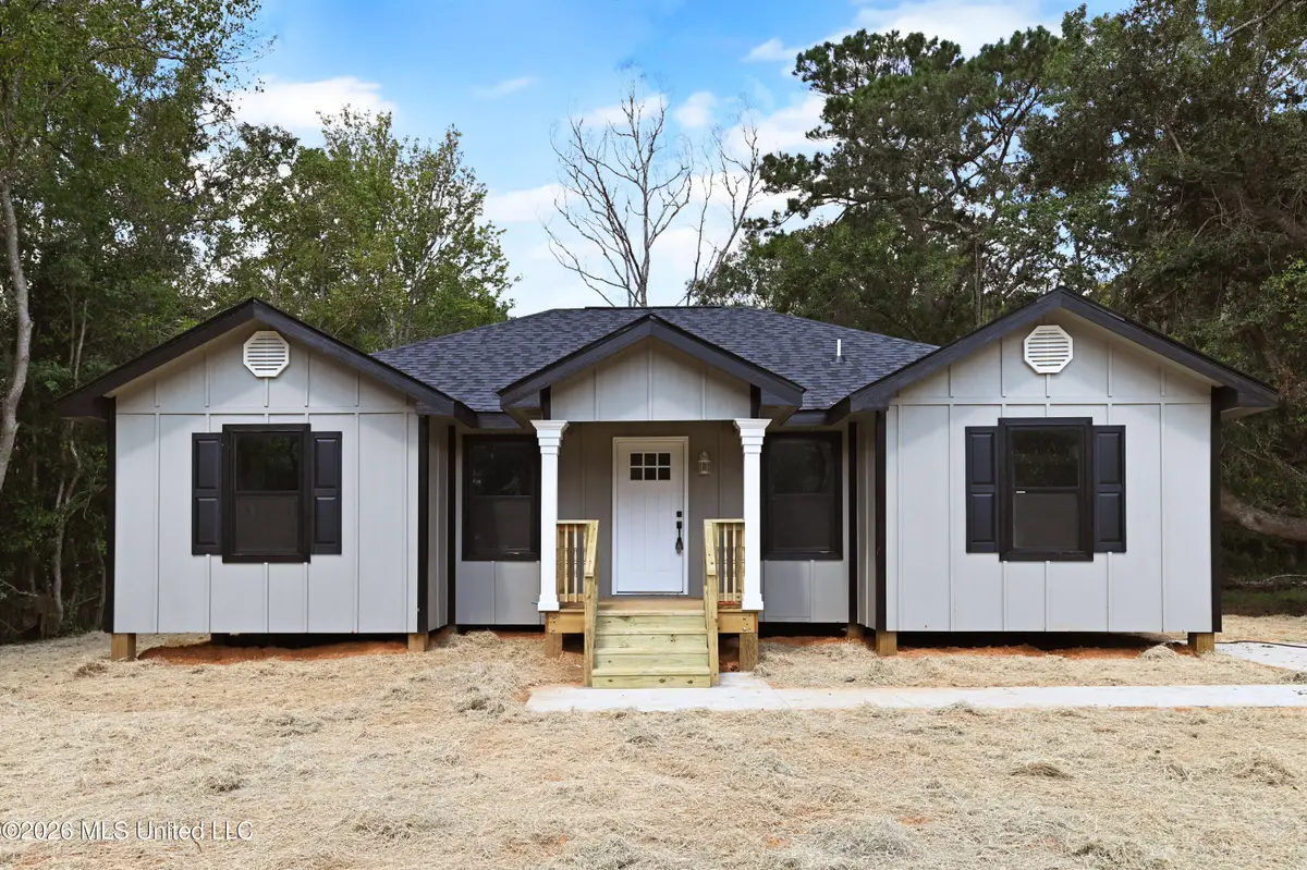 3505 E Ryland Road, Moss Point, MS 39562 - #1