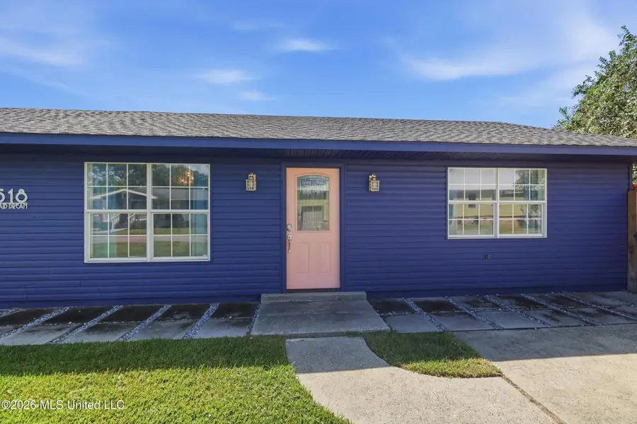 518 Genin Street, Bay Saint Louis, MS 39520 - #3