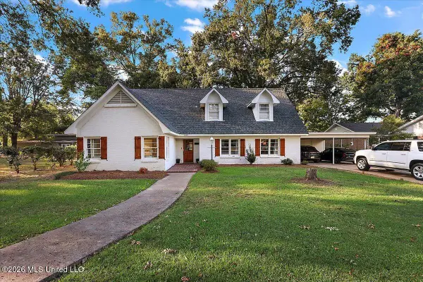 409 E Park Avenue, Greenwood, MS 38930