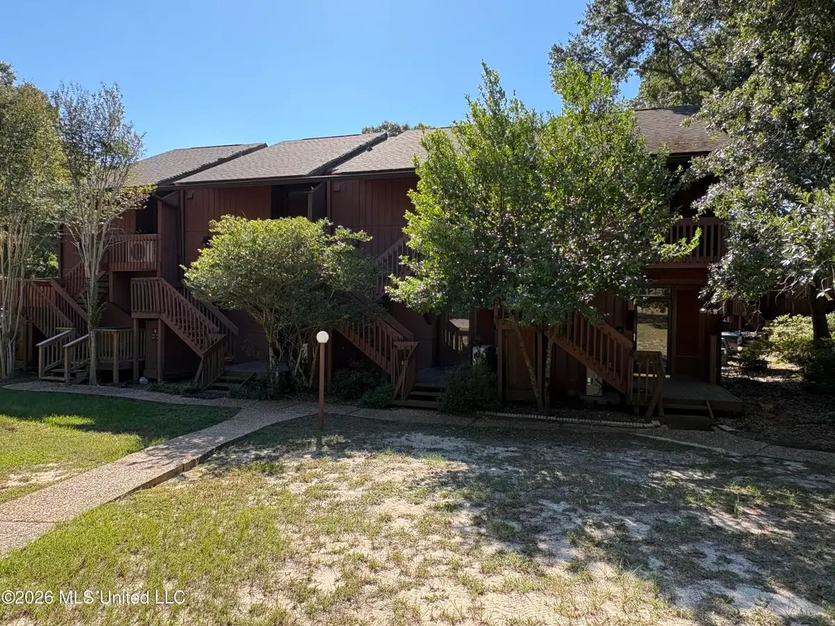 225 Lakeside Villa, Diamondhead, MS 39525 - #1