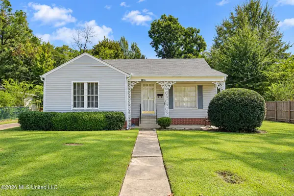 1316 Calhoun, Yazoo City, MS 39194