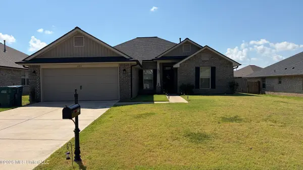 1687 Grayce Drive, Southaven, MS 38671