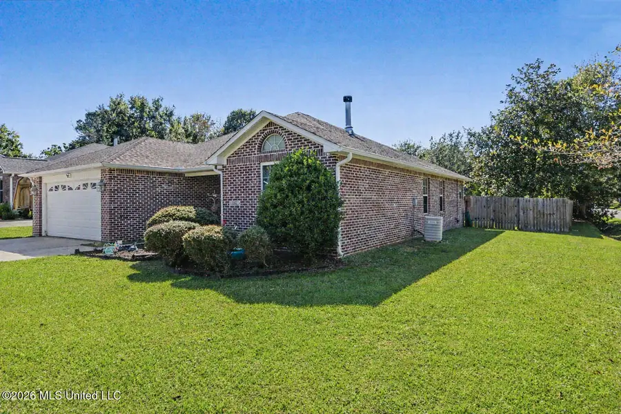 3321 N 4th Street, Ocean Springs, MS 39564 - #2