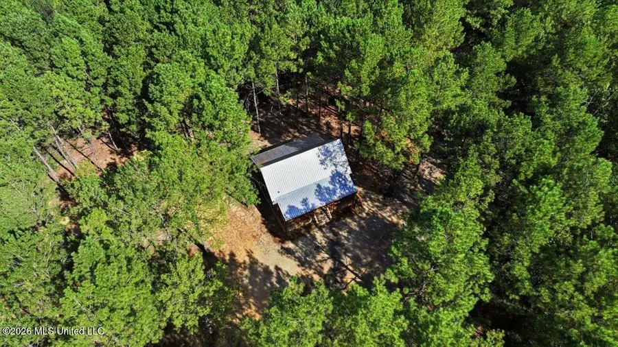 4070 W Simpson Highway 28, Magee, MS 39111 - #2