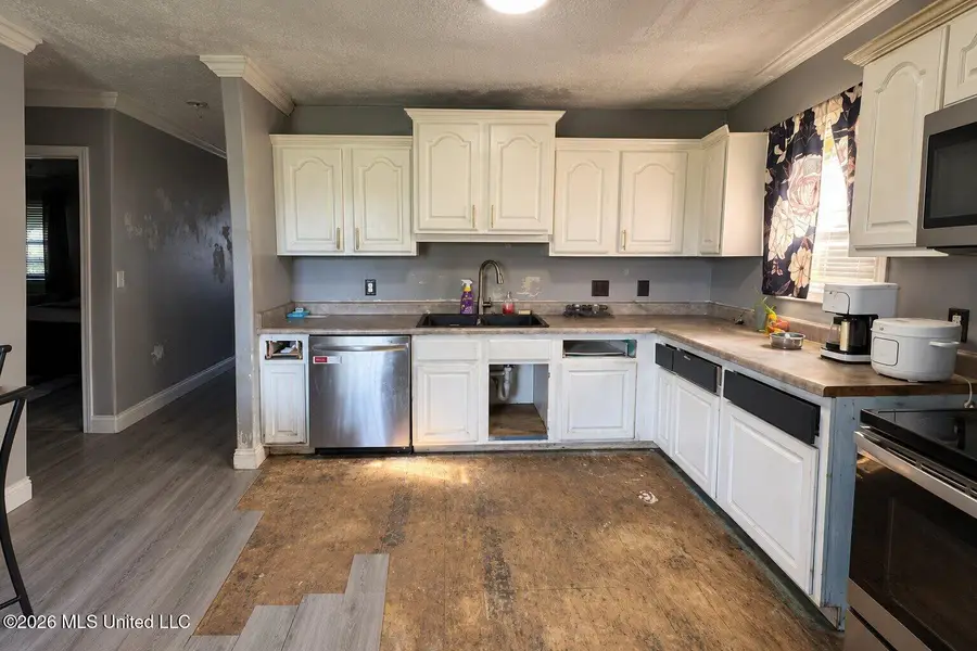 19169 N Clairmonte Street, Saucier, MS 39574 - #2