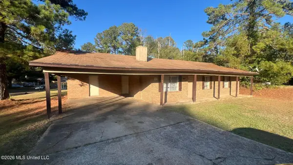 496 Chelsea Drive, Jackson, MS 39212