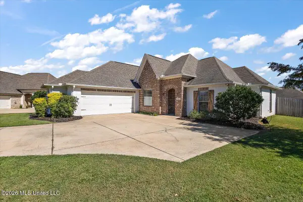 305 Logan Court, Canton, MS 39046