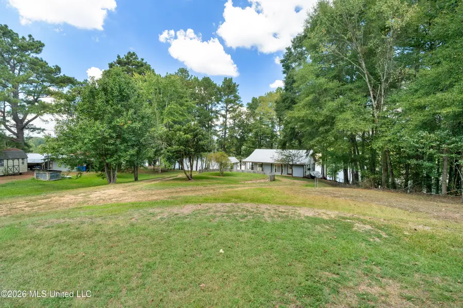 2172 SW Hurricane Lake Drive, Brookhaven, MS 39601 - #2