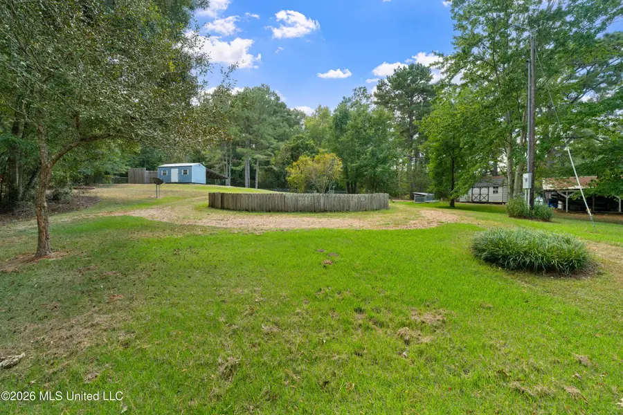 2172 SW Hurricane Lake Drive, Brookhaven, MS 39601 - #3