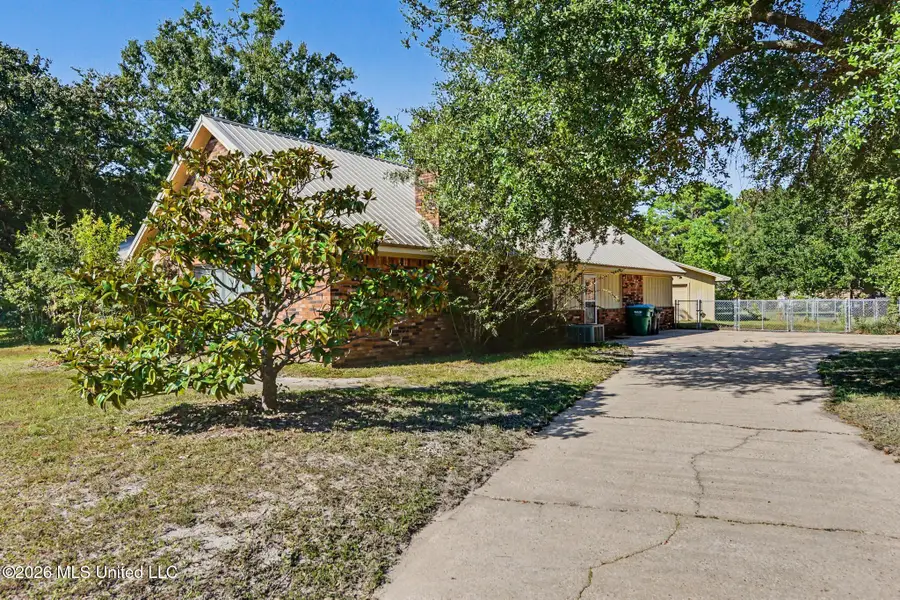 1700 Aubin Boulevard, Gautier, MS 39553 - #2
