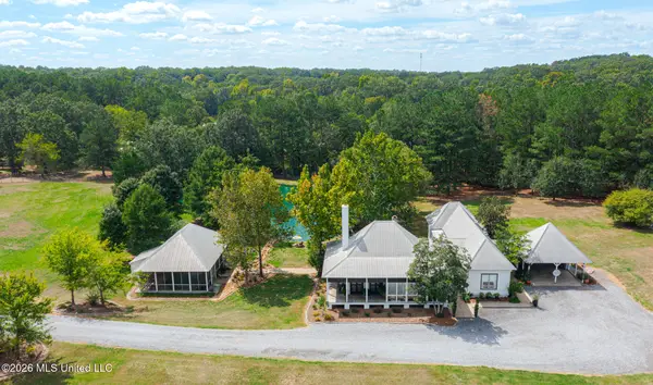 241 Highland Hills Lane, Flora, MS 39071