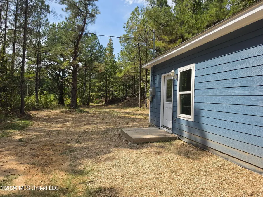127 Ridge Road, Sarah, MS 38665 - #3