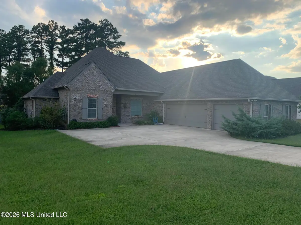 125 Freeland Lane, Clinton, MS 39056 - #1