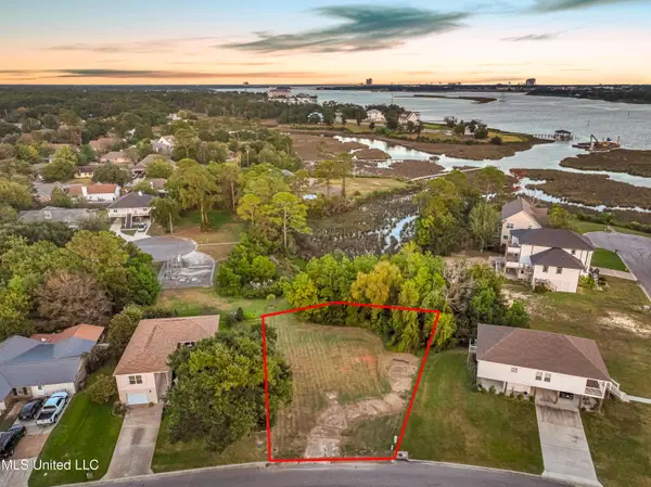 1931 Bayside Drive, Biloxi, MS 39532
