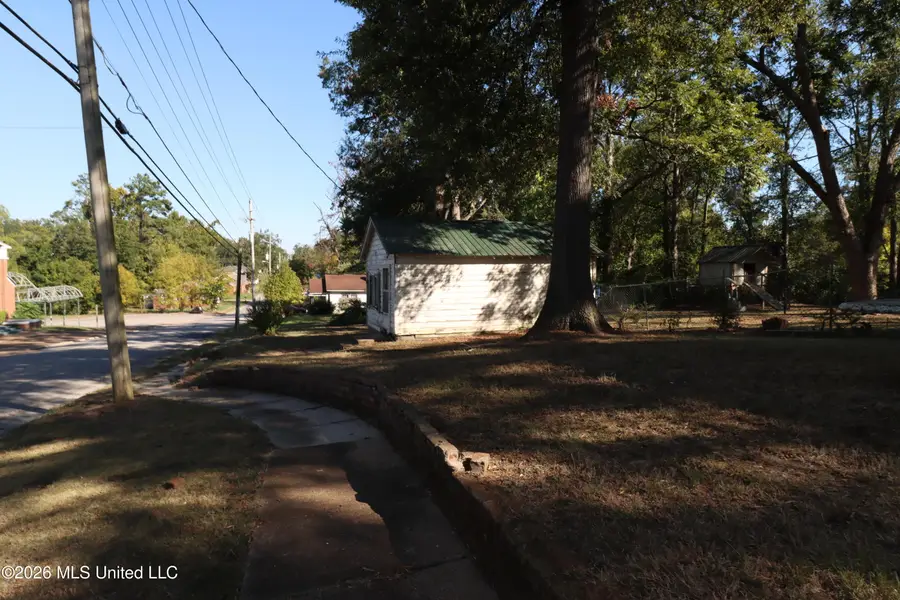 1216 Tate Street, Corinth, MS 38834 - #3
