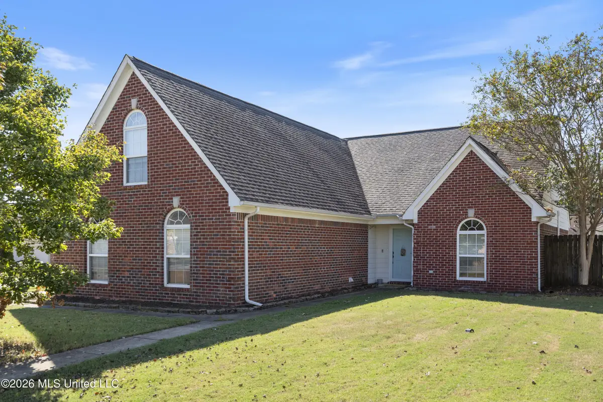 6655 Red Hawk Cove, Olive Branch, MS 38654 - #1