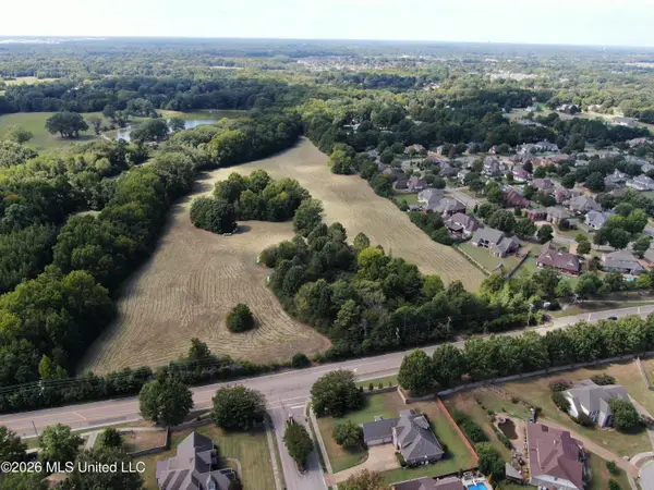 1400 S Byhalia Road, Collierville, TN 38017