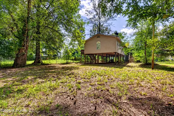 1713 Deer Lane, Lucedale, MS 39452