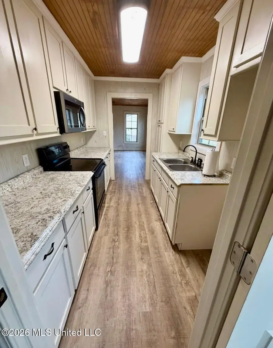 1007 Jeanette Lane, Summit, MS 39666 - #3