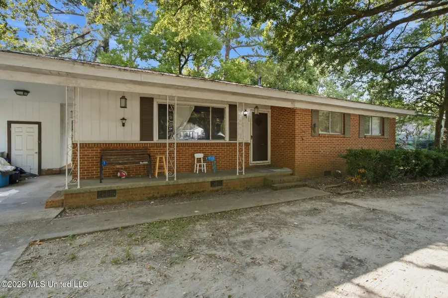 2968 N 5th Avenue, Laurel, MS 39440 - #3