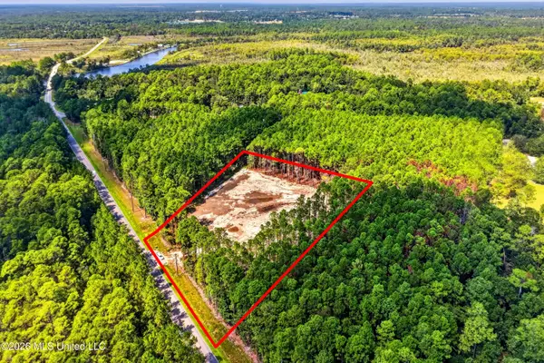 Parcel 3 Menge Avenue, Pass Christian, MS 39571