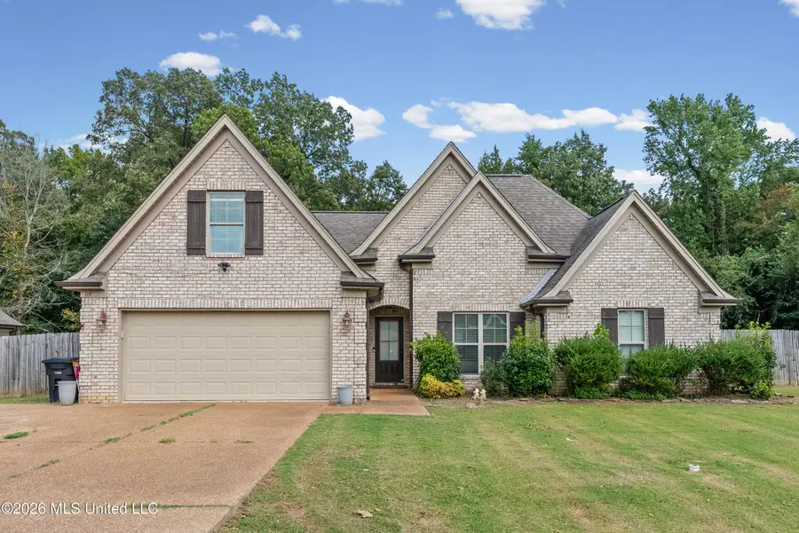 117 Fairway Drive, Senatobia, MS 38668 - #2