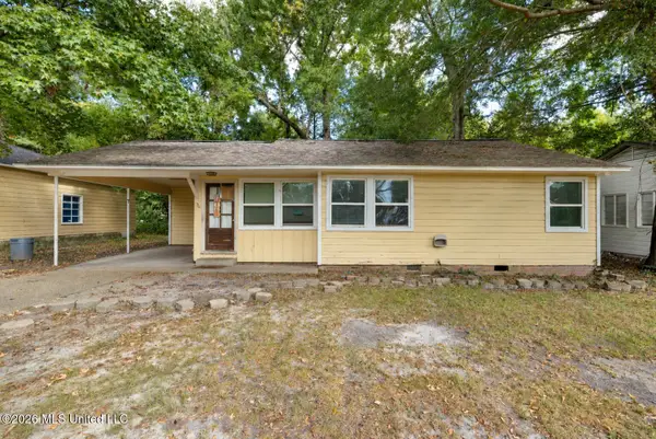 711 Myrtle Street, Hattiesburg, MS 39401