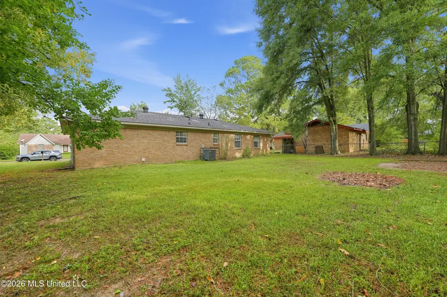 231 James Garfield Circle, Jackson, MS 39213 - #2