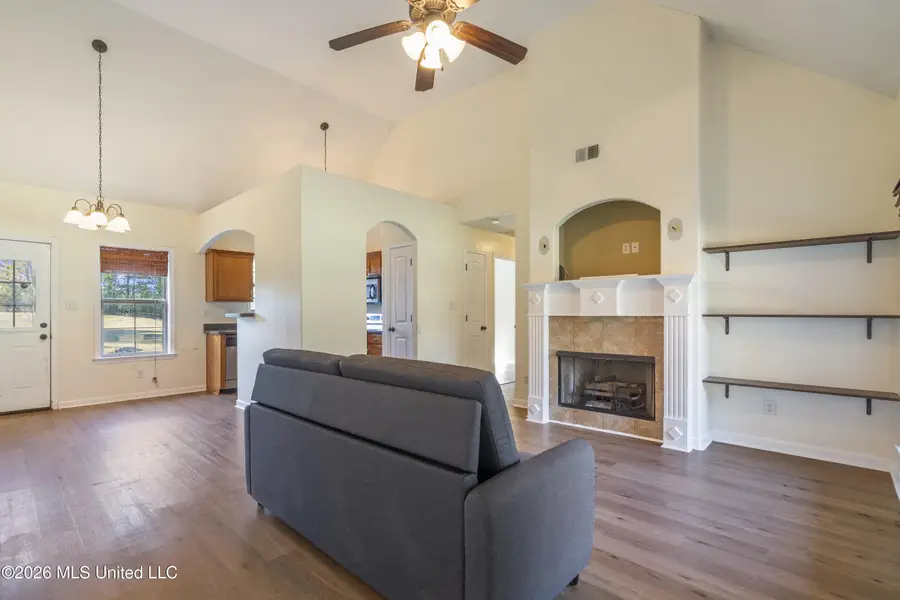239 Amber Circle, Byhalia, MS 38611 - #3