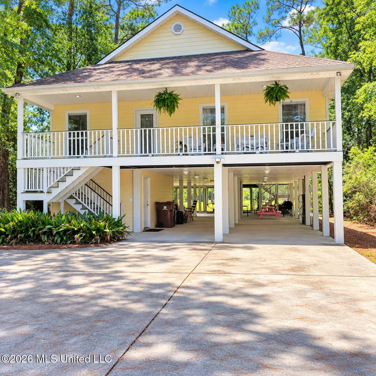 127 Country Club Drive, Pass Christian, MS 39571 - #1