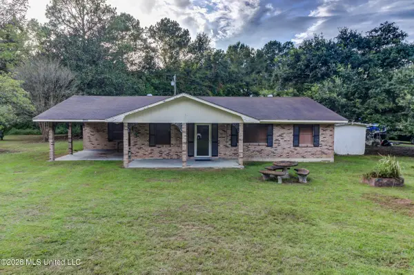 14037 Schonewitz Road, Biloxi, MS 39532