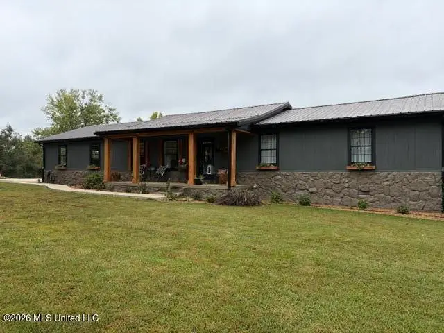 16 Shankle Drive, Courtland, MS 38620 - #1