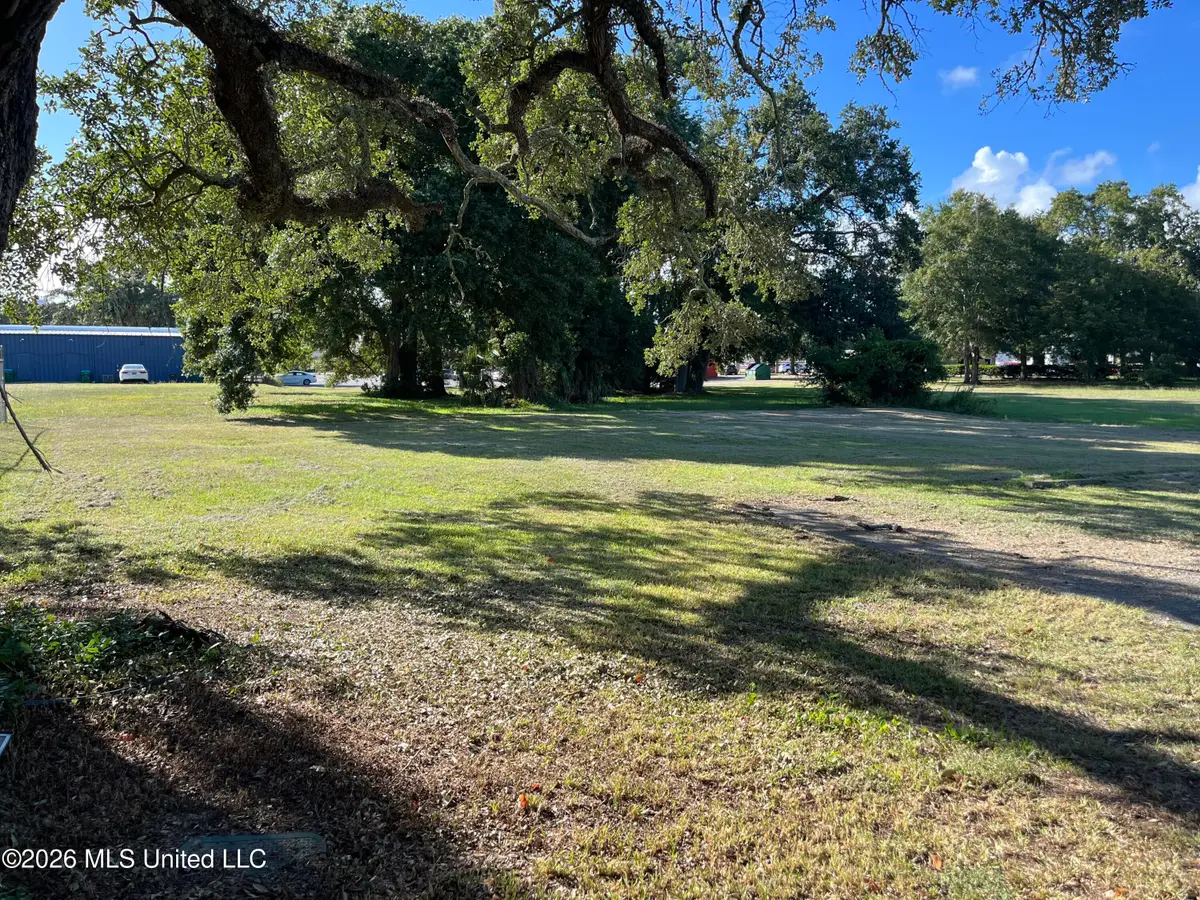 207 Palmetto Lane, Gulfport, MS 39507 - #1