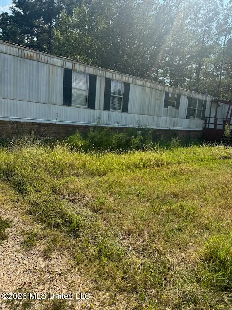 454 Young Road, Byhalia, MS 38611 - #1