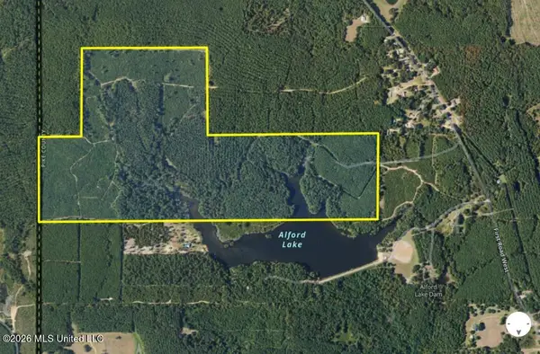 1107 Alford Lake Road, Osyka, MS 39657