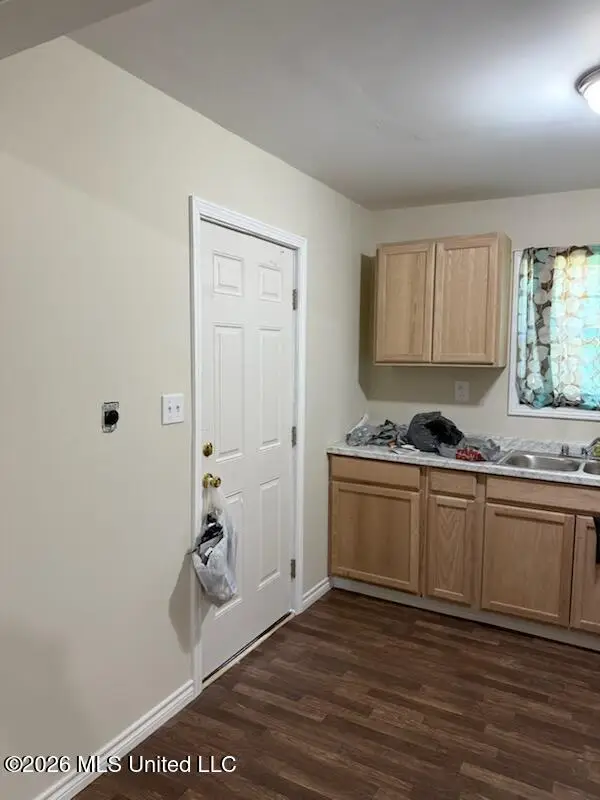406 Curtis Street, Indianola, MS 38751 - #2