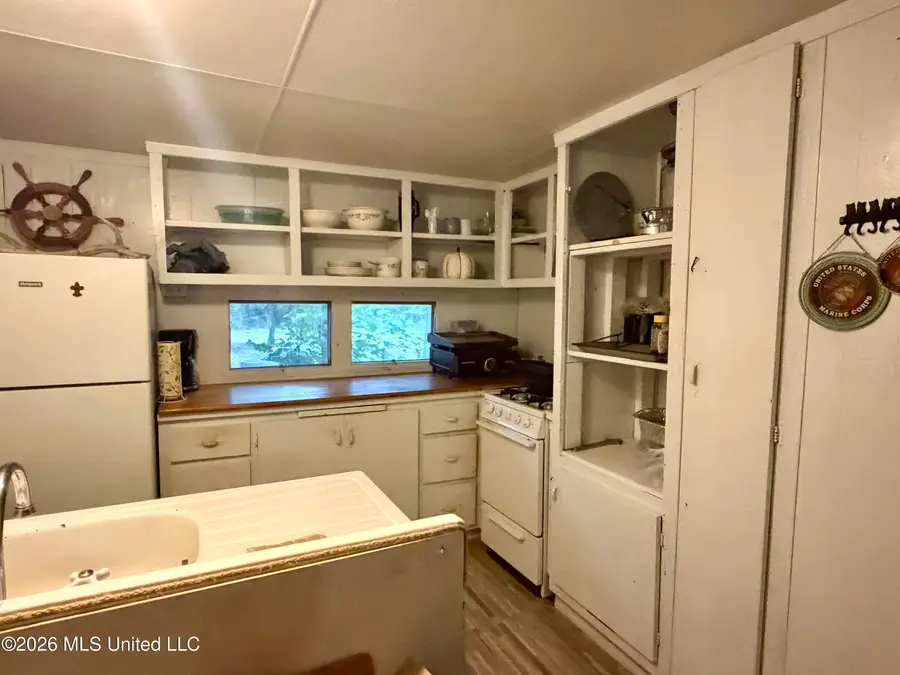 100 Parkside Drive, Picayune, MS 39466 - #2
