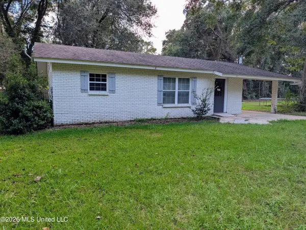 102 Meadow Street, Lucedale, MS 39452
