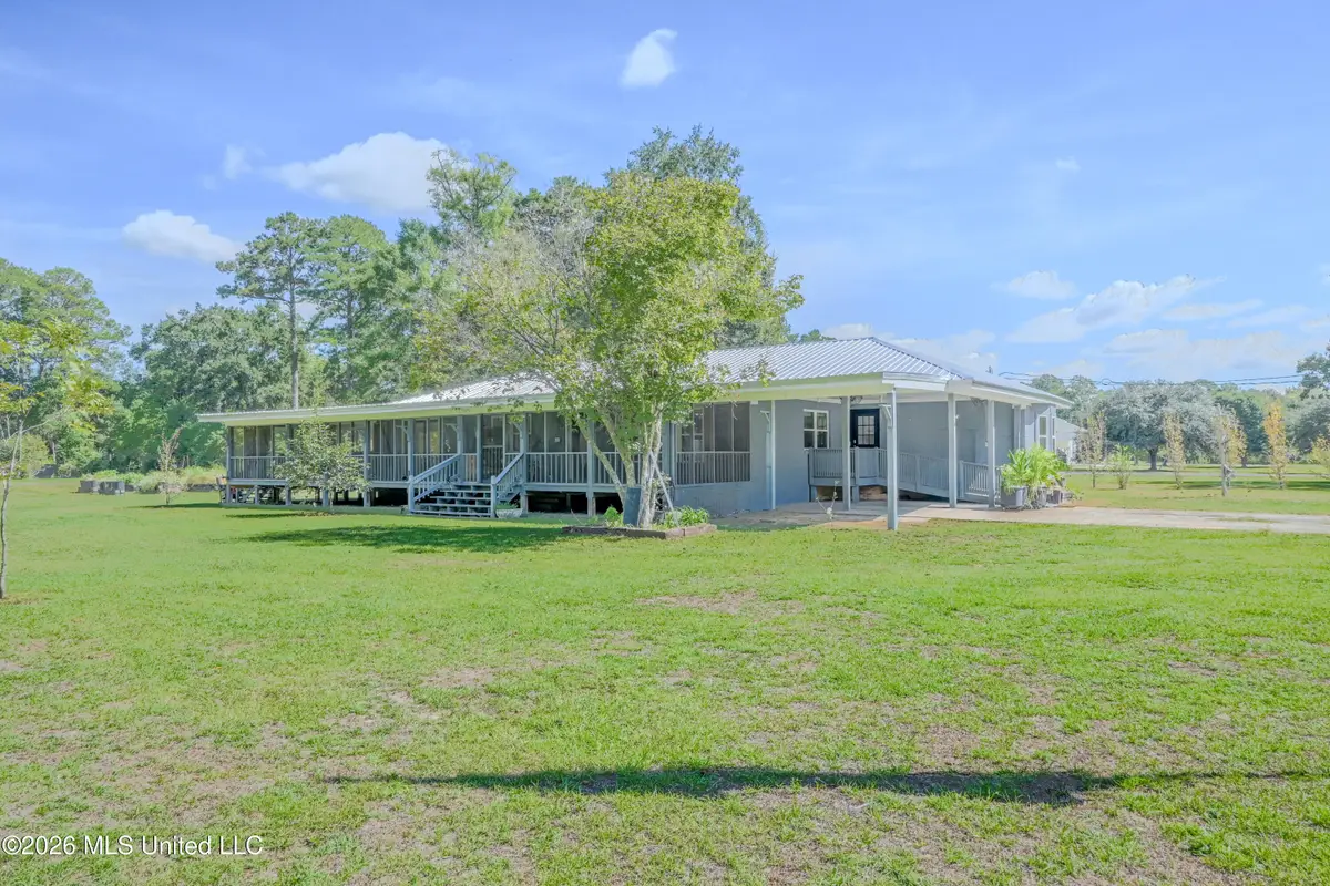 1300 Louisiana Avenue, Leakesville, MS 39451 - #1